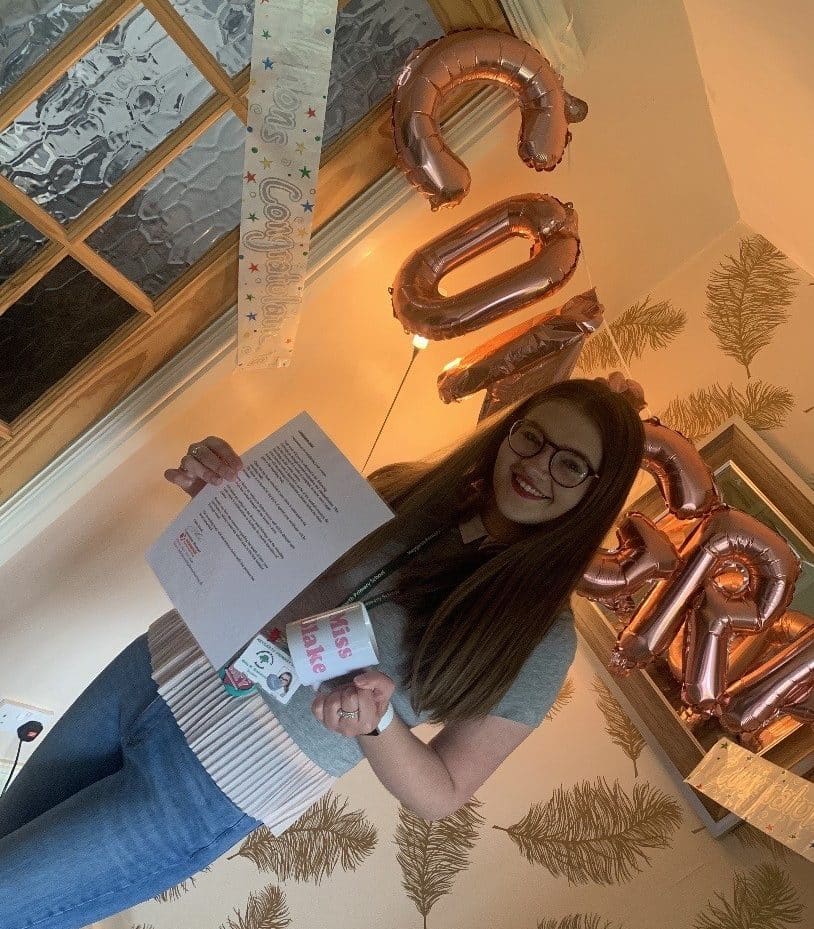 The proudest moment for Mia, receiving her certificate!