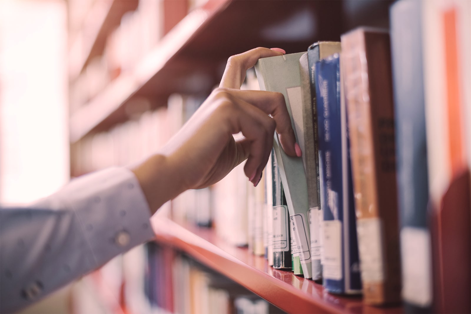 Why Study in the UK? 5 Reasons to Gain UK Qualifications | Oxbridge
