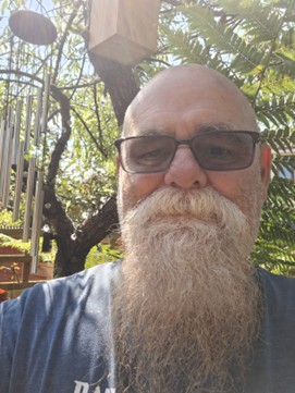 A selfie image of Oxbridge alumni Paul Forster