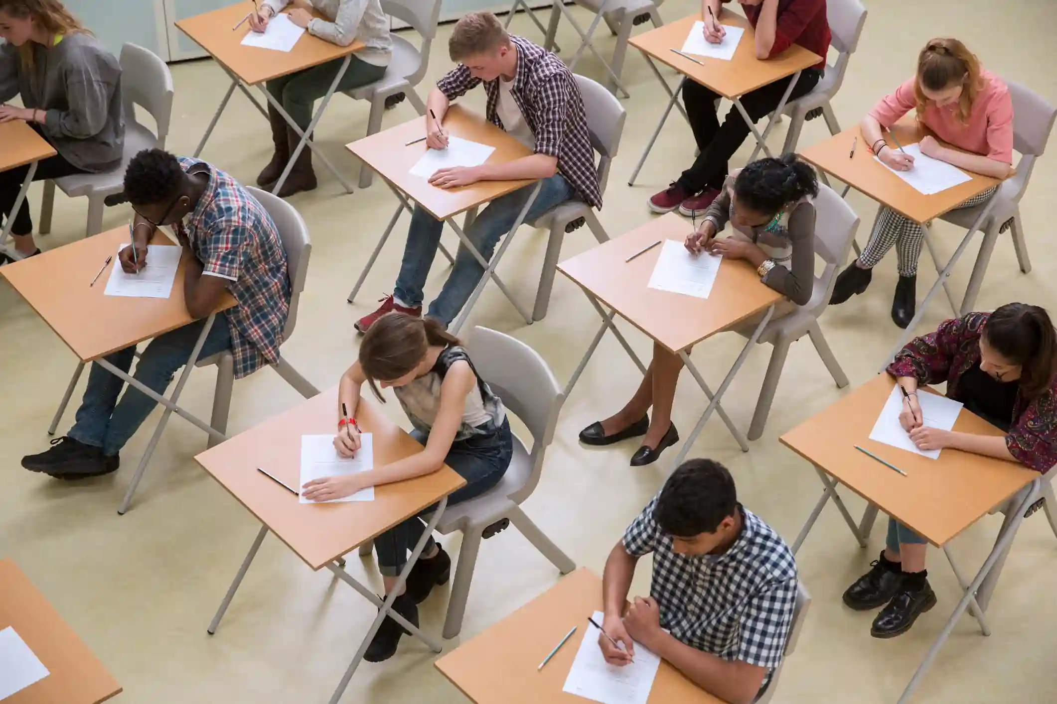 A Comprehensive Break Down: GCSEs and IGCSEs